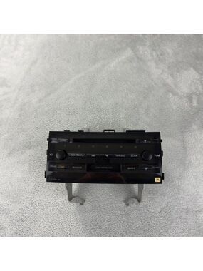 Toyota Prius Hybrid 2005 OEM Factory Radio CD/Cassette Player 86120-4700 Model